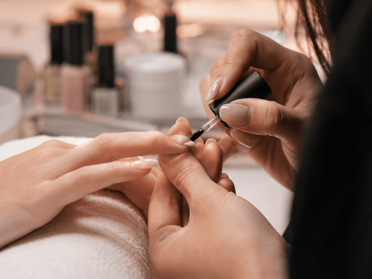 Nails Schedule OS Hero Business 2.png
