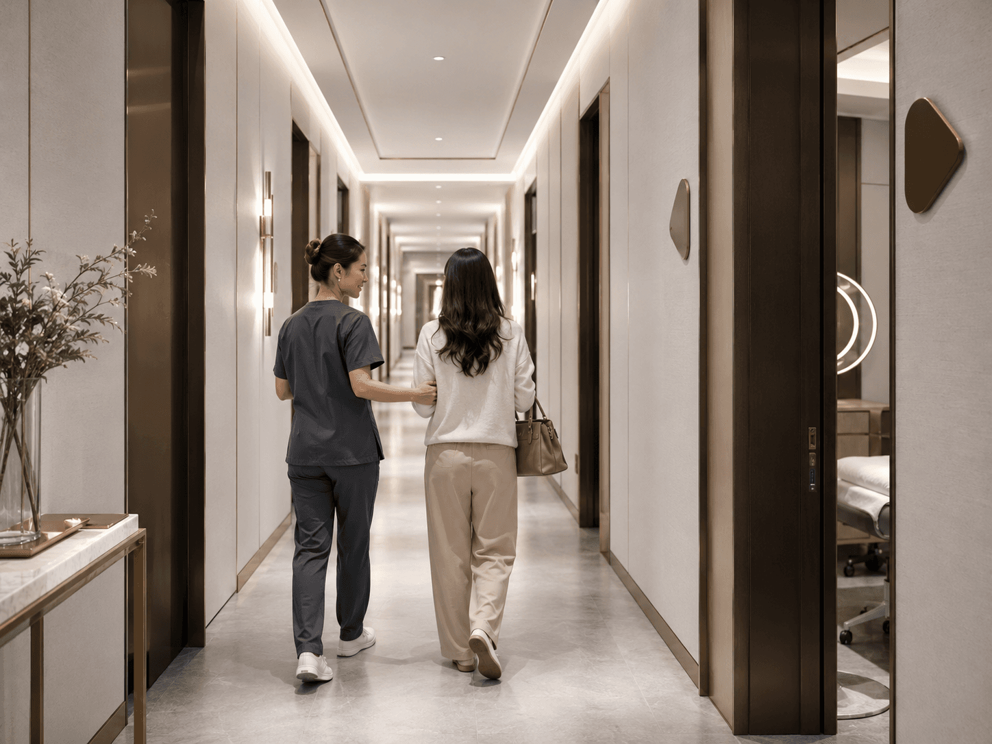 Clinic Multi-Branch OS Hero Business 3.png